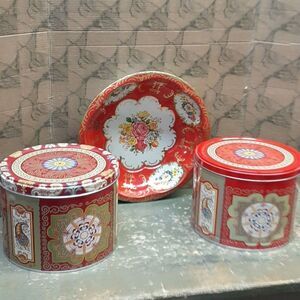 Bundle of 3 beautiful floral collectors tins.